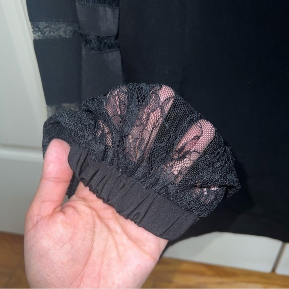 Calvin Klein Black Long Sleeve Lace Blouse Size Medium - Picture 4 of 11